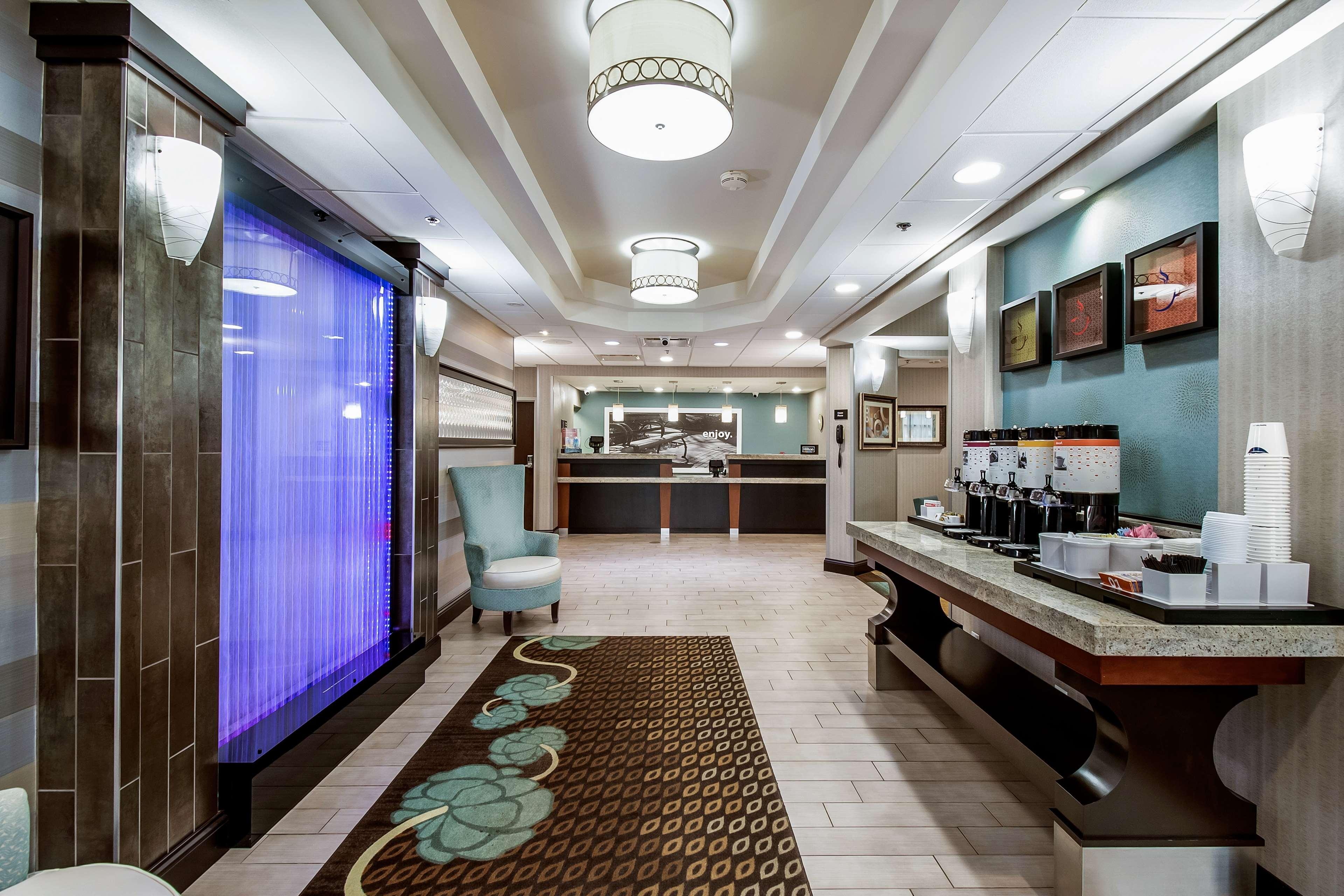 Hampton Inn West Columbus Eksteriør billede