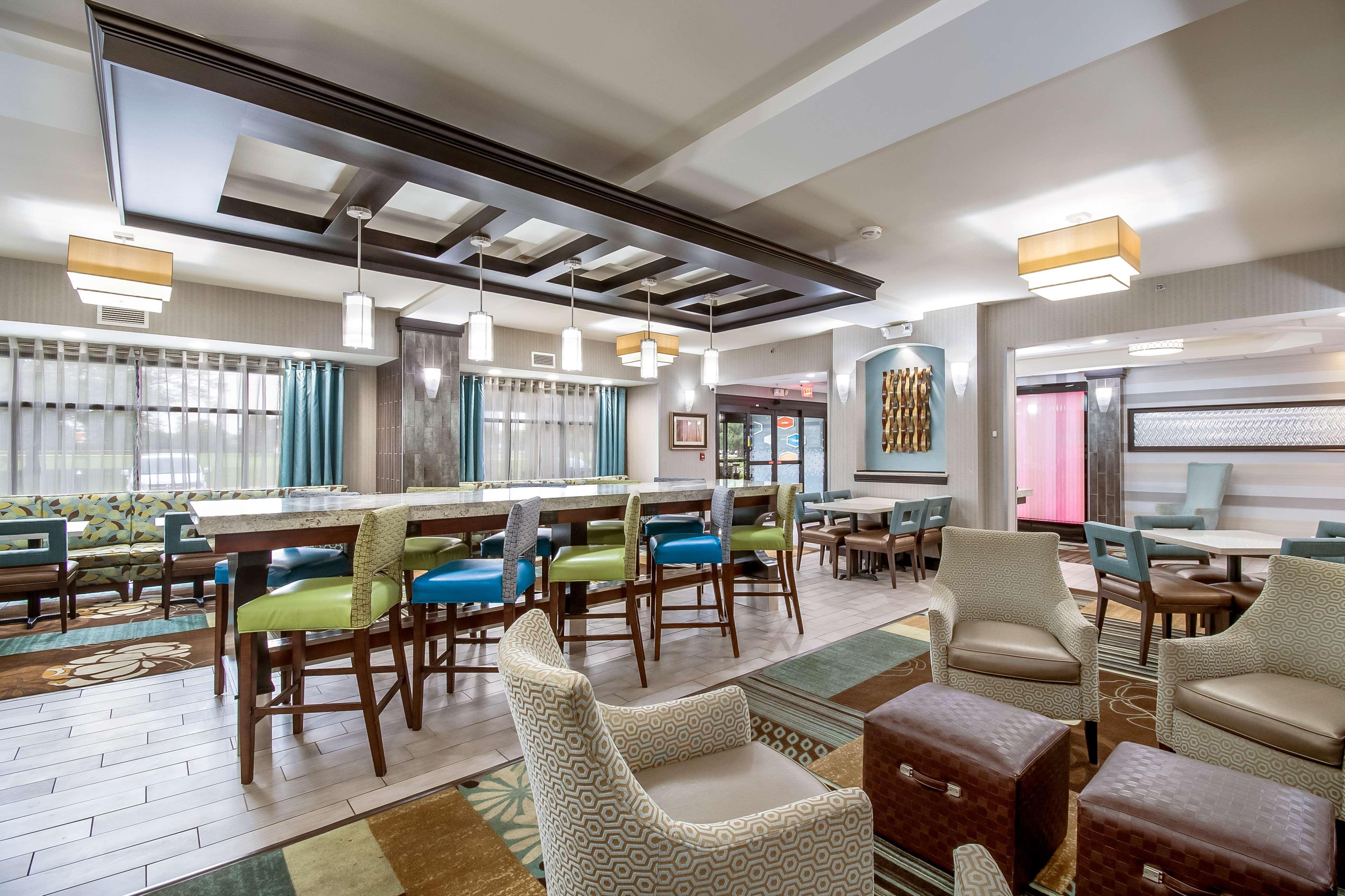 Hampton Inn West Columbus Eksteriør billede