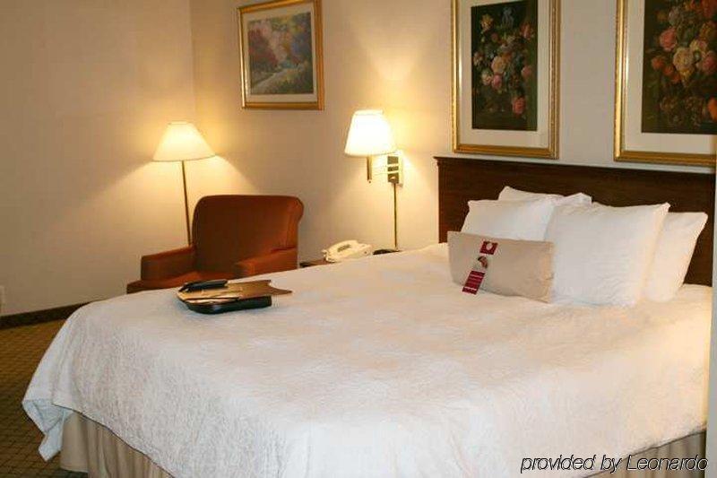 Hampton Inn West Columbus Værelse billede